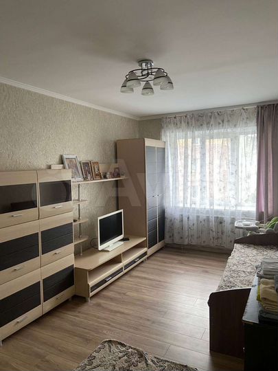 1-к. квартира, 40 м², 2/3 эт.