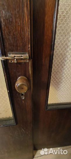 Двери межкомнатные деревянные. Б/У. Со стеклом