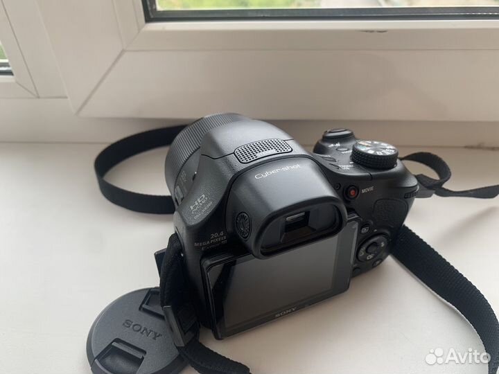 Зеркальный фотоаппарат sony DSC-HX300