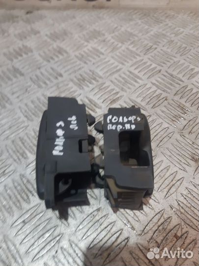 Ручка двери внутренняя Volkswagen Golf Mk3