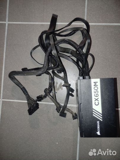 Блок питания corsair CX650M модульный