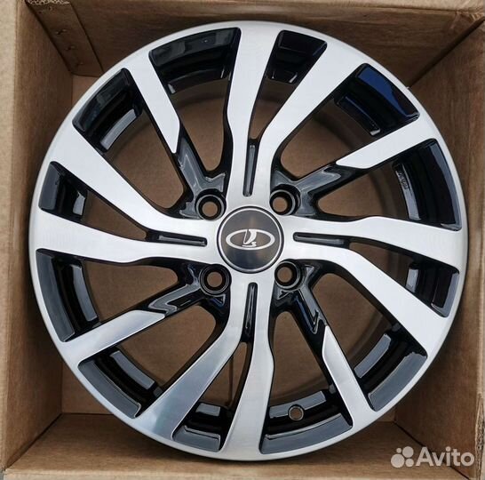 LADA Vesta, Largus R15 новые