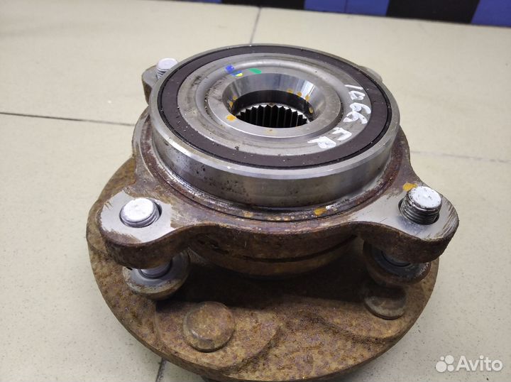 Ступица передняя Hi Lux 2015