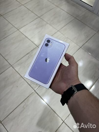 iPhone 11, 128 ГБ