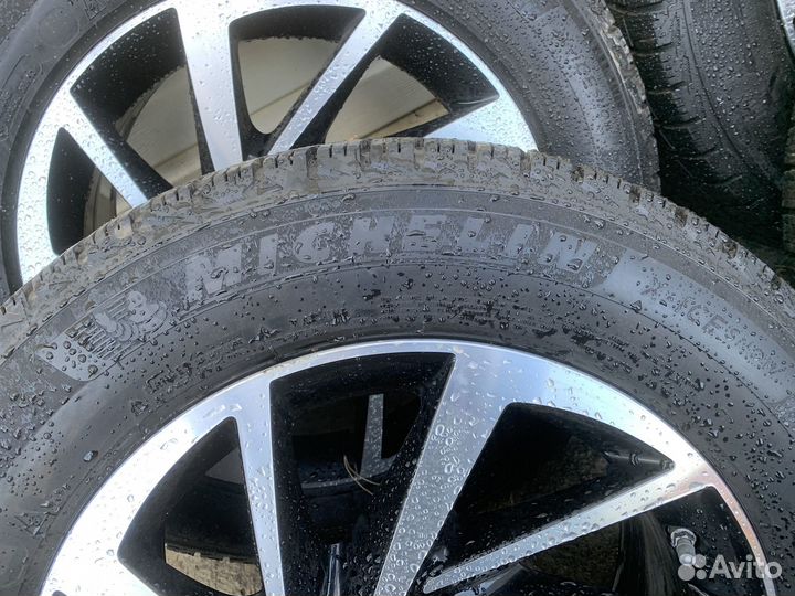 Колеса в сборе на Тигуан Michelin R17