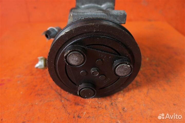 Компрессор кондиционера Mazda Familia BJ3P B3ME