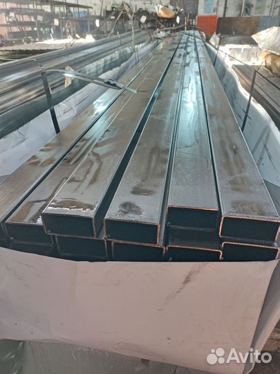 Профильная труба 40*20*2,0 мм