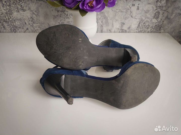 Нарядные женские туфли босоножки 38р