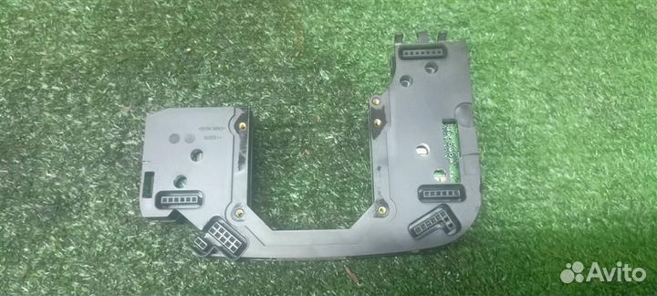 Блок электронный VW Touareg 2002-2010