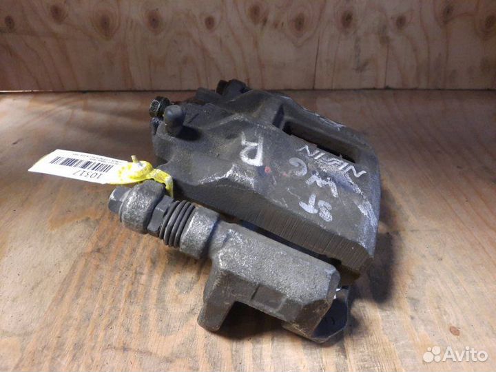 Суппорт передний правый Honda Stepwgn RG1 K20A