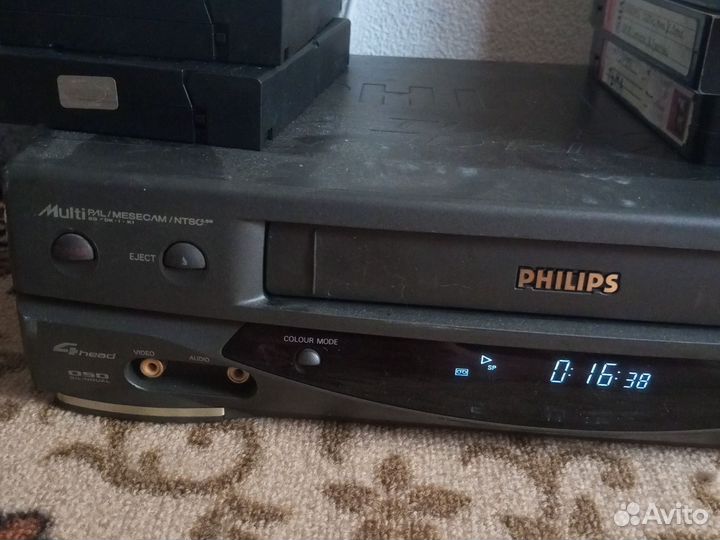 Видеомагнитофон philips