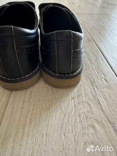 Туфли кожаные школьные для мальчика 32,34 р