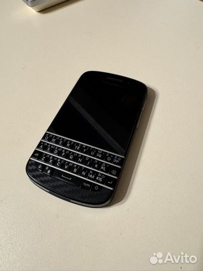 BlackBerry Q10, 2/16 ГБ