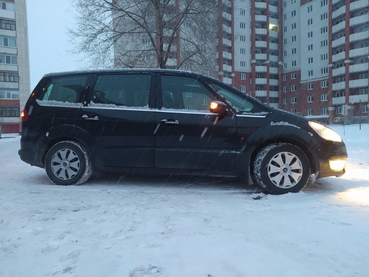 Ford Galaxy: фото владельца