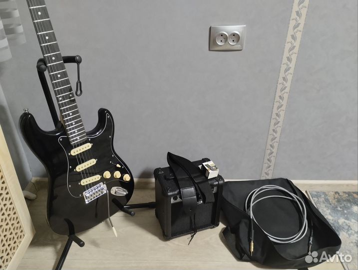 Электрогитара LEX с комбиком Leem 10 ватт