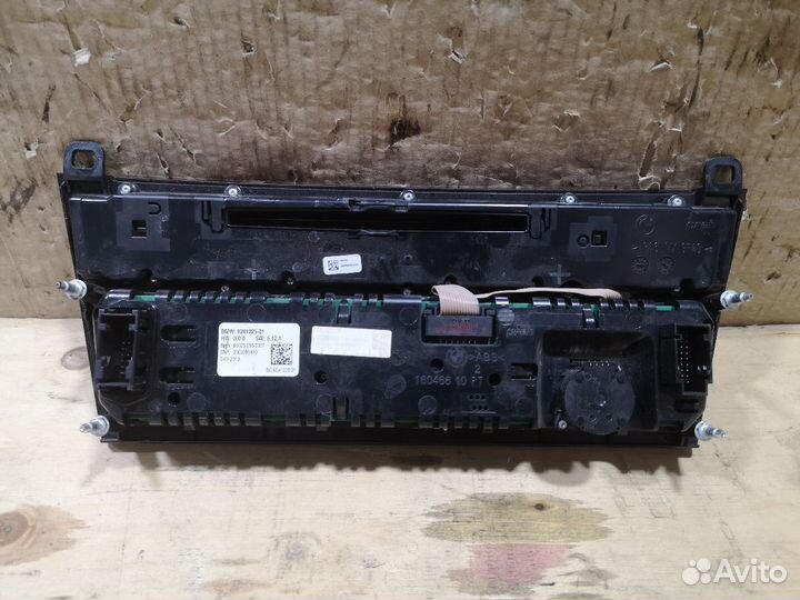 Блок управления печкой Bmw 7-series F02-KC81