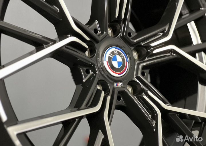 Диски BMW 811m 5/120 r19 8-9j et32-40