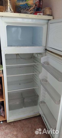 Холодильник на запчасти