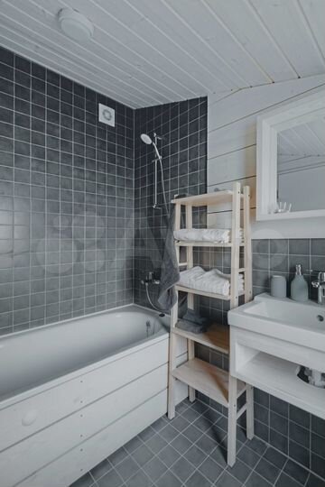 Дом 65 м² на участке 6 сот.