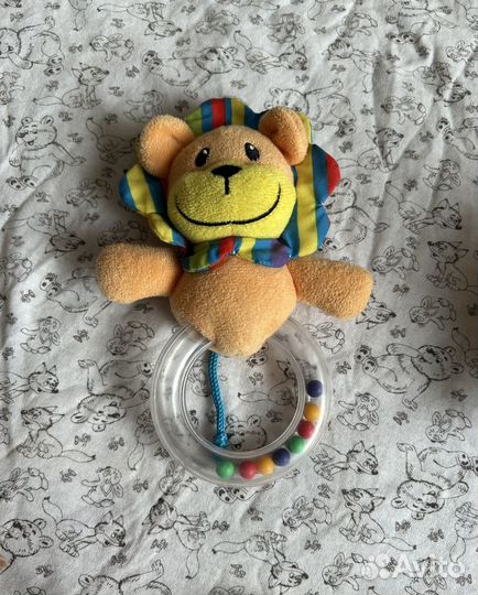Игрушки для малышей до года