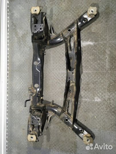 Балка задняя (Volkswagen Tiguan)