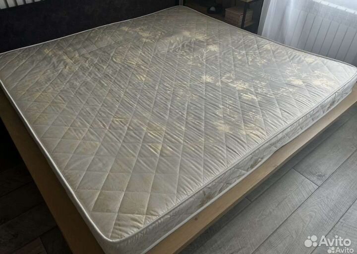 Матрас 200200