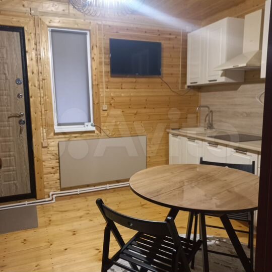 Дом 36 м² на участке 3 сот.