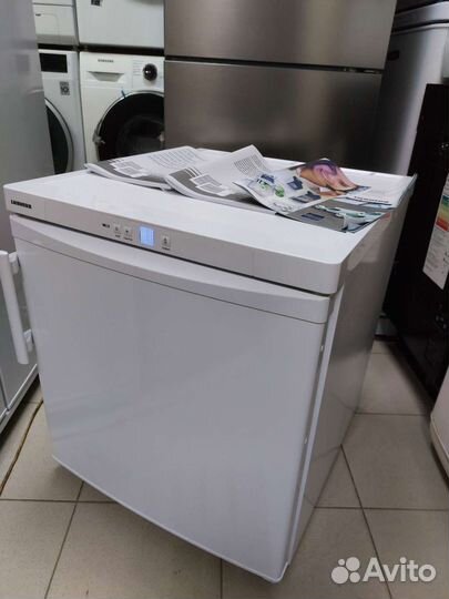 Холодильник. Морозильная камера Liebherr