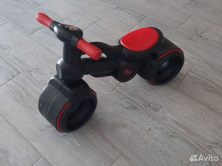 Беговел для малышей