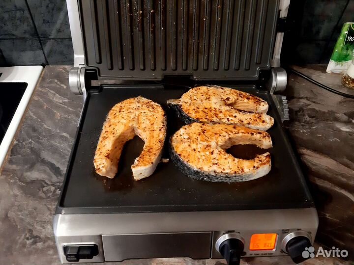 Гриль Bork g802