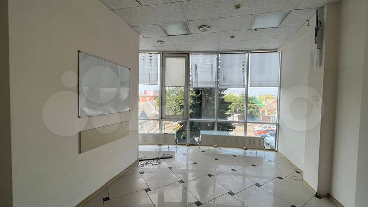 Офис с парковкой, 480 м² (все включено)