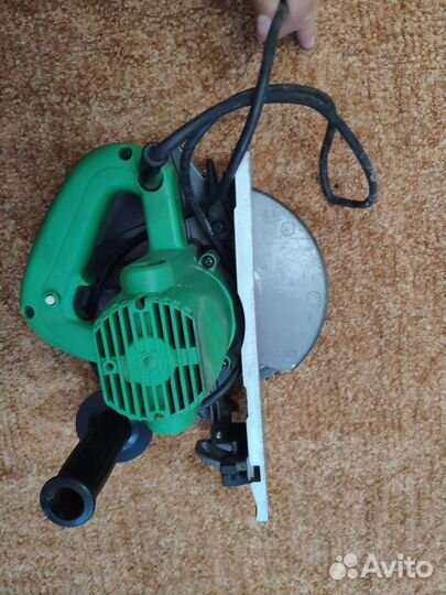 Циркулярная пила Hitachi C7MFA на ремонт или з/ч