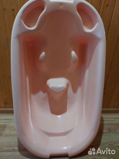 Ванночка для купания с горкой