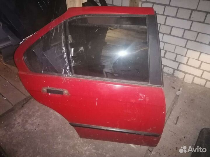 Дверь задняя правая BMW b3 e36