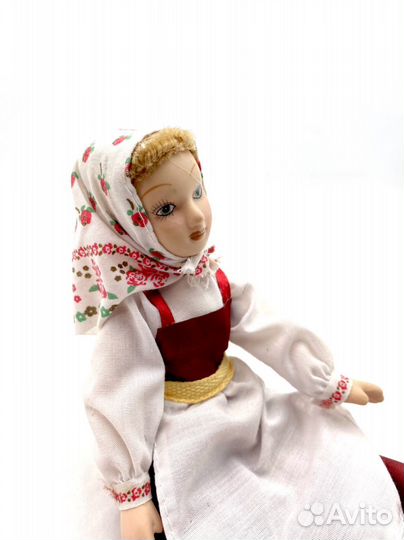 Кукла в летнем костюме Вологодской губернии