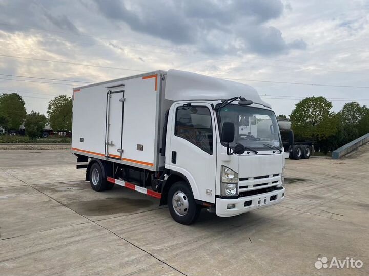 Isuzu NQR90, 2024