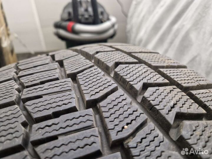 Dunlop Winter Maxx WM02 245/40 R18 97