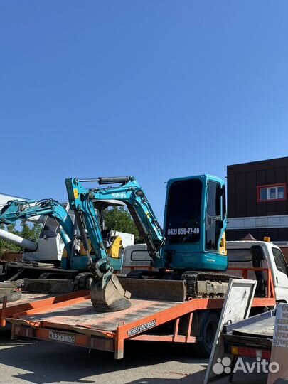 Мини-экскаватор