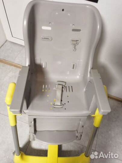 Стул для кормления