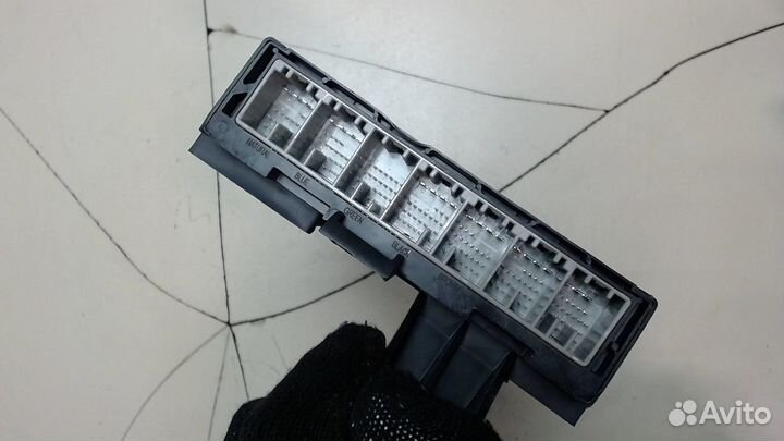 Блок управления бортовой сети Cadillac SRX, 2014