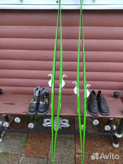 Лыжи беговые с ботинками
