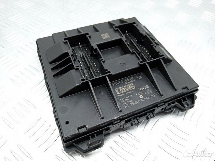 Блок комфорта Skoda Rapid