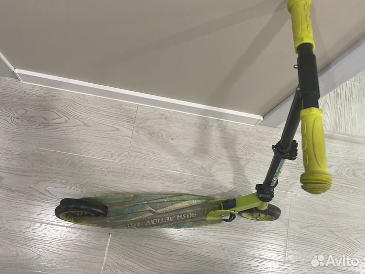 Самокат двухколесный