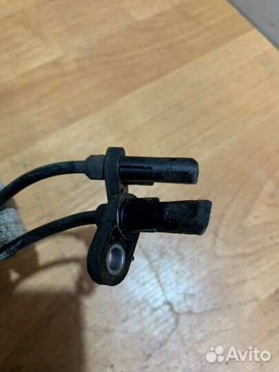 Датчик abs передний Bmw x1 e84