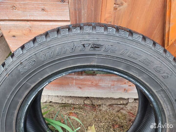 Dunlop SP Winter Ice 01 185/65 R15 88T