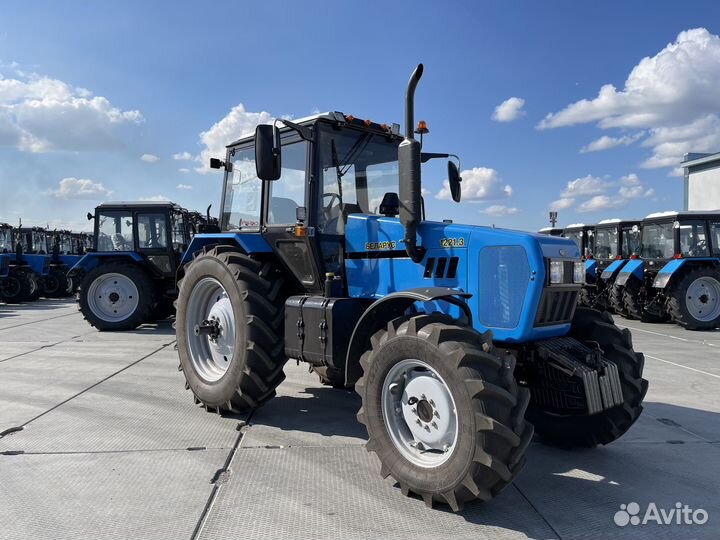 Трактор МТЗ (Беларус) BELARUS-1221, 2024