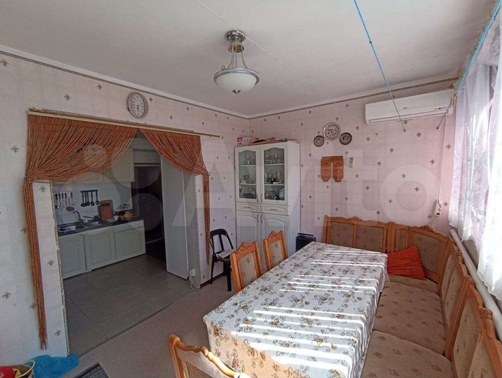 4-к. квартира, 147 м², 1/5 эт.