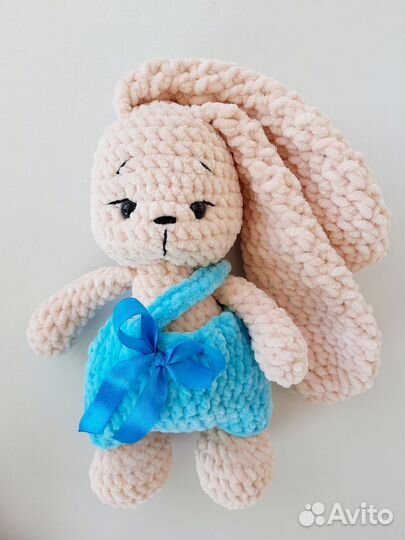 Плюшевый заяц