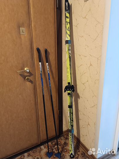 Беговые лыжи детские