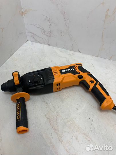 Перфоратор deko ZKH1000W